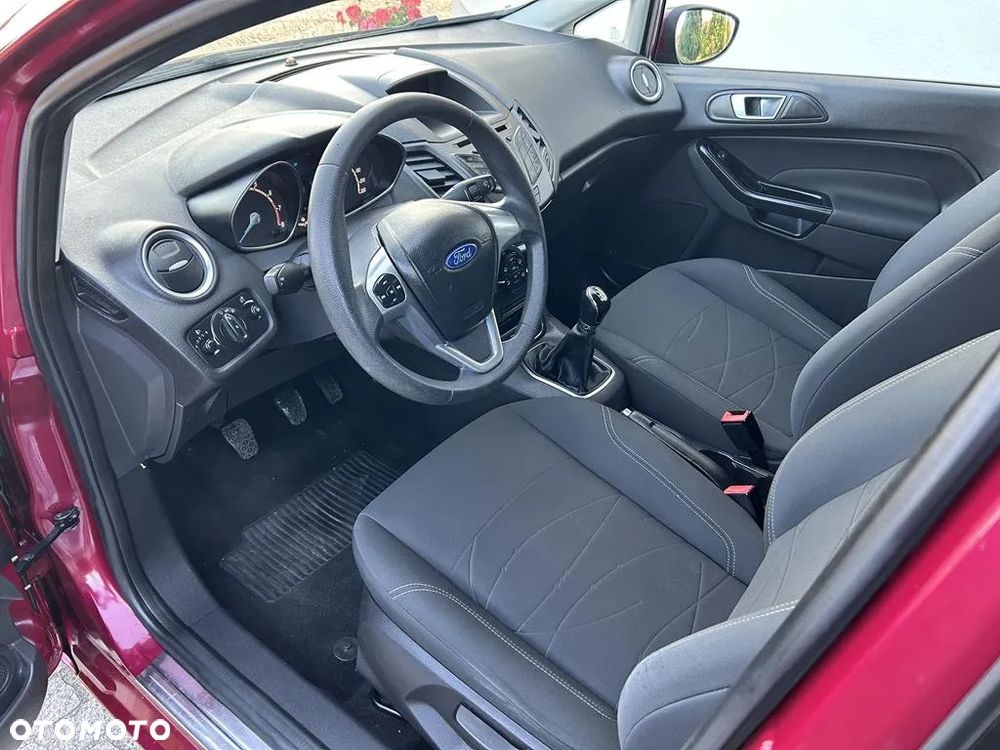 Ford Fiesta - 20