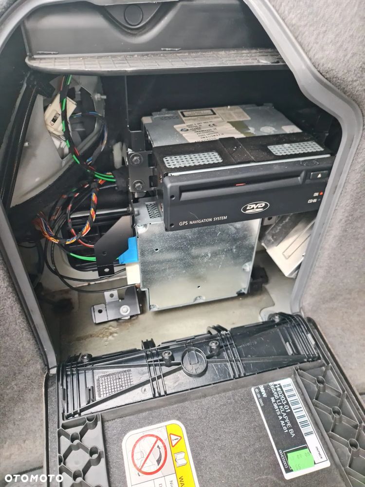 BMW Seria 7 740Li - 17