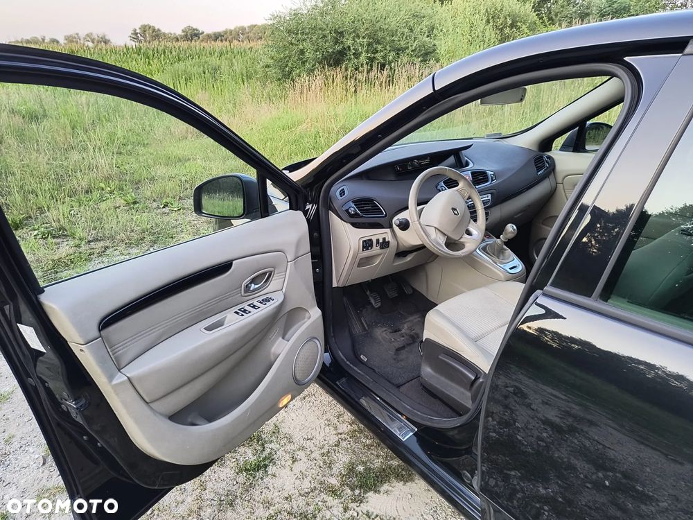 Renault Scenic 1.4 16V TCE Bose Edition - 15