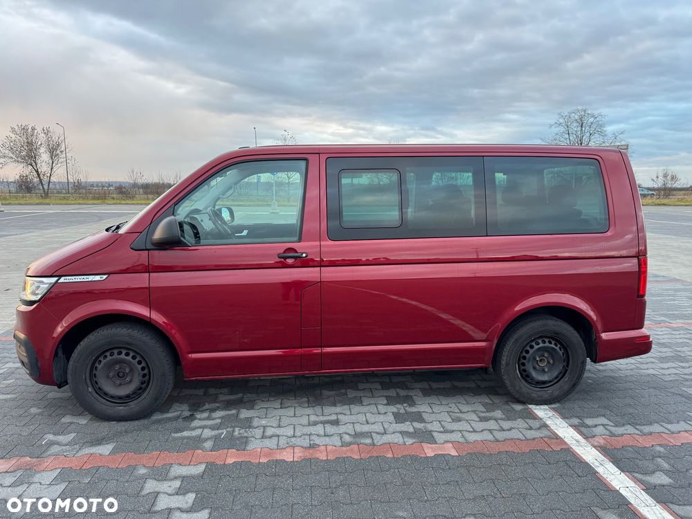 Volkswagen Multivan 2.0 TDI L1 Trendline DSG - 17
