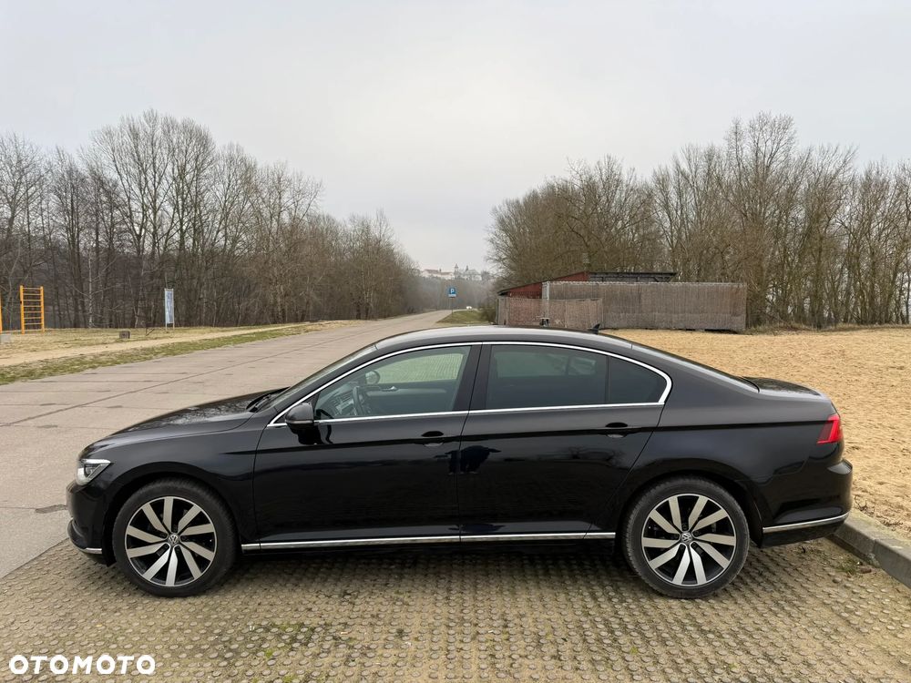Volkswagen Passat 2.0 TDI BMT Highline DSG7 - 12