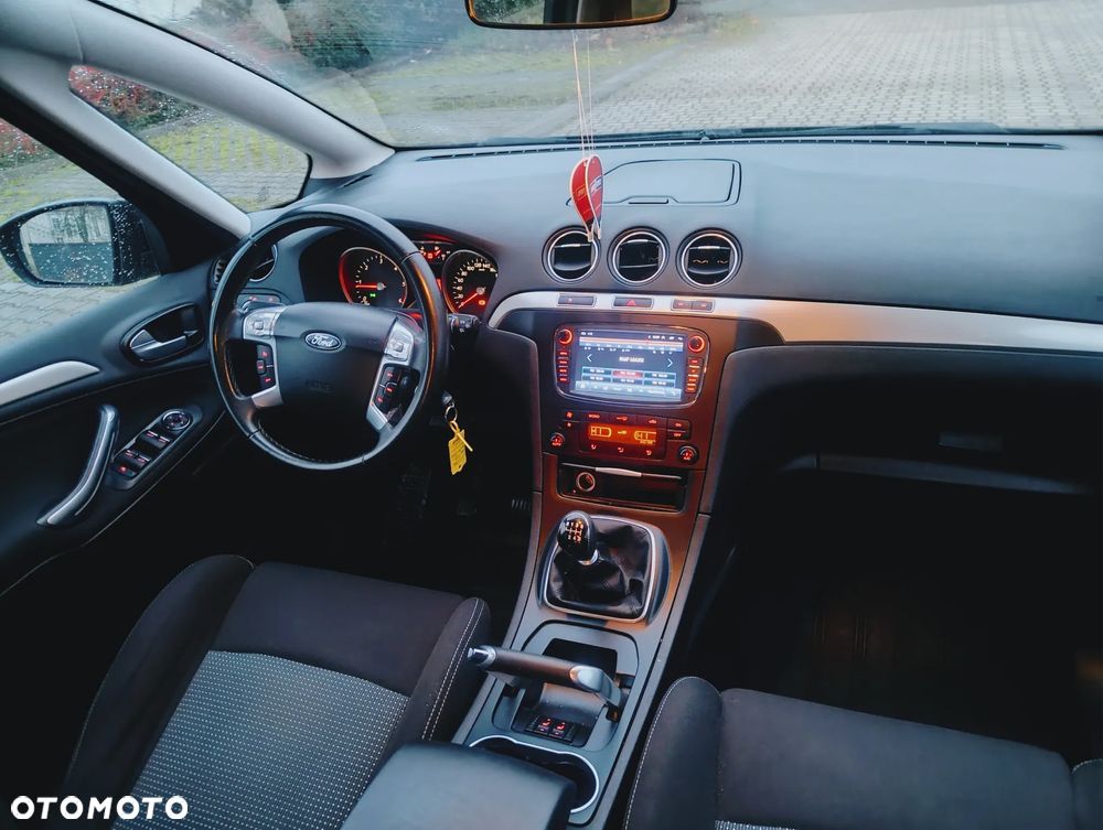 Ford S-Max 2.0 TDCi Trend - 16