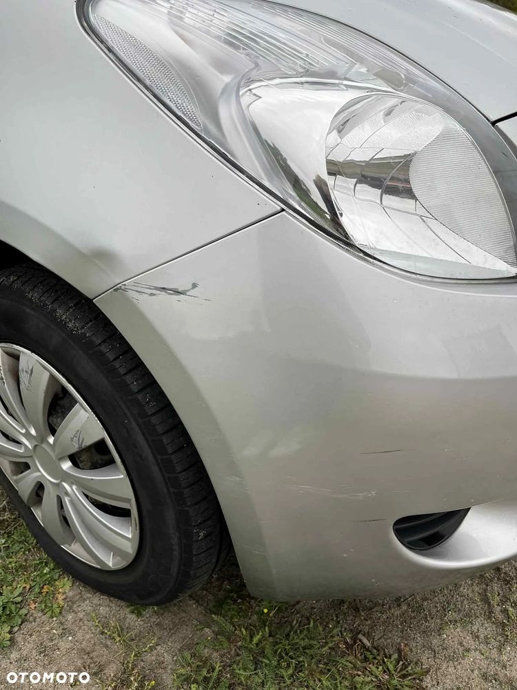 Toyota Yaris 1.4 D-4D Luna - 30