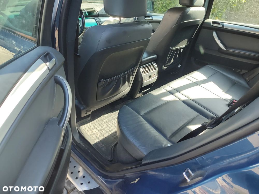 BMW X5 - 6