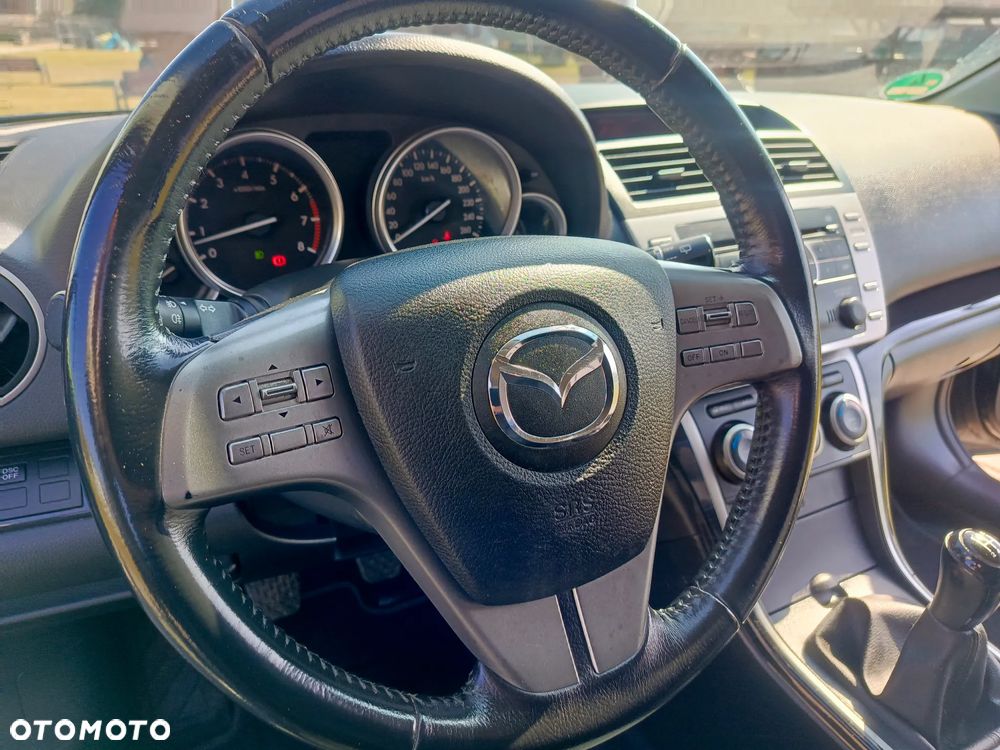 Mazda 6 Sport 1.8 Comfort - 27