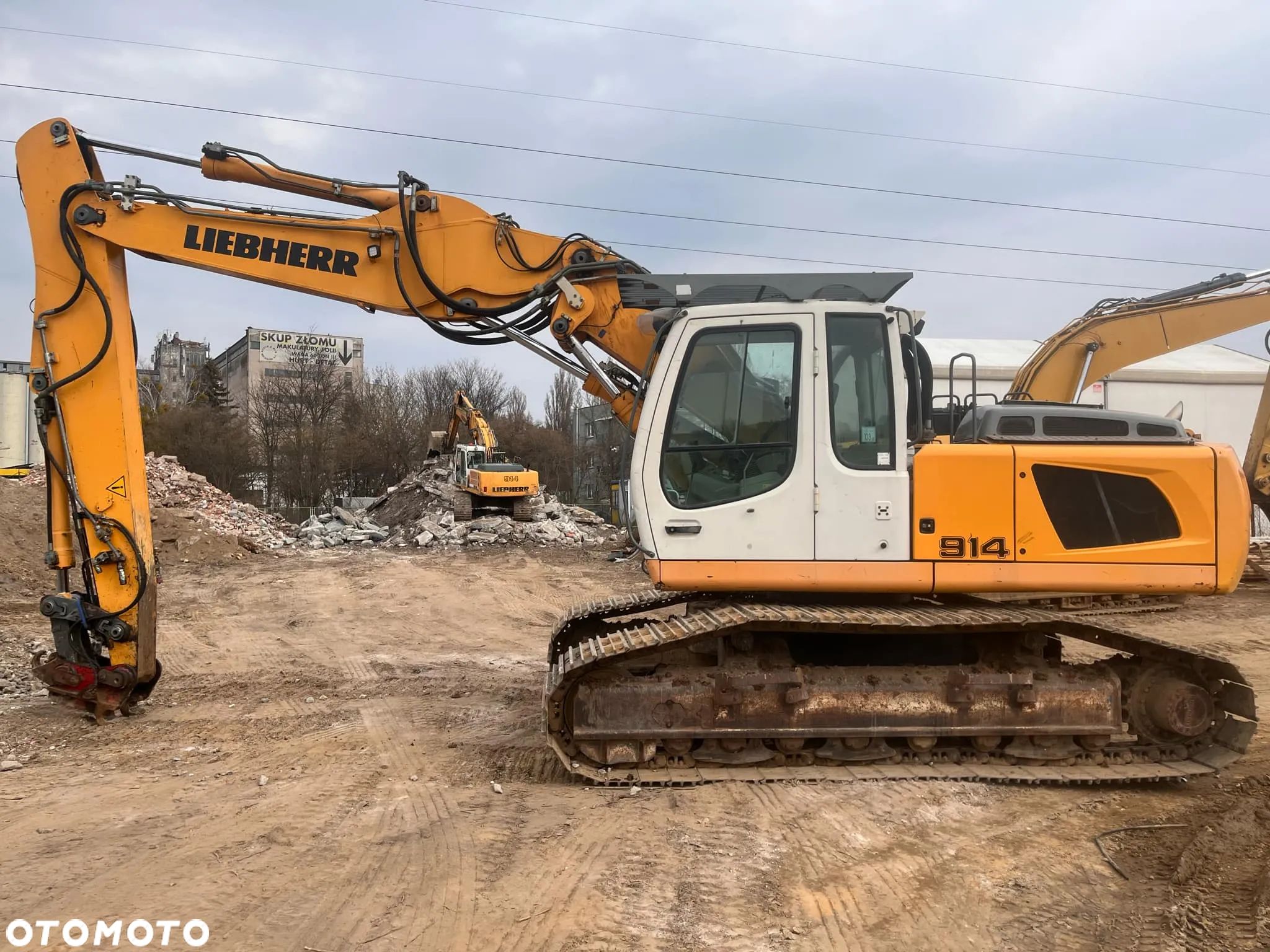 Liebherr 914 - 1