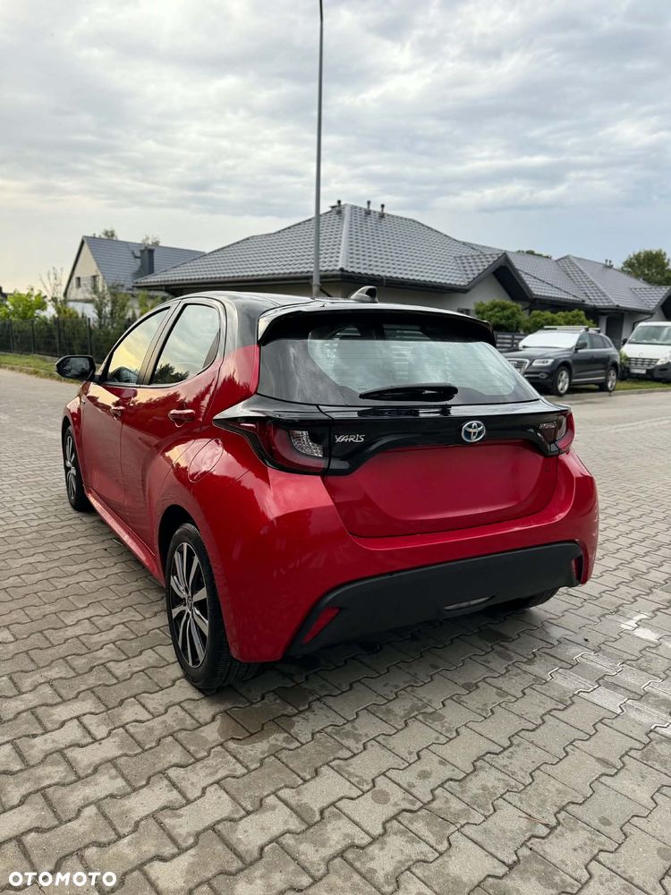 Toyota Yaris - 5