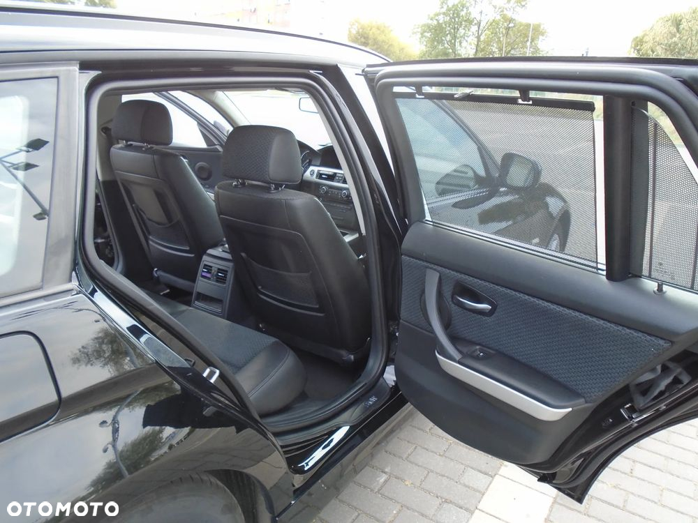 BMW Seria 3 318d - 18