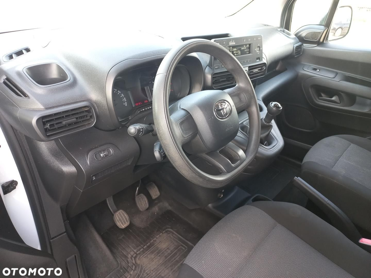 Toyota PROACE CITY - 19