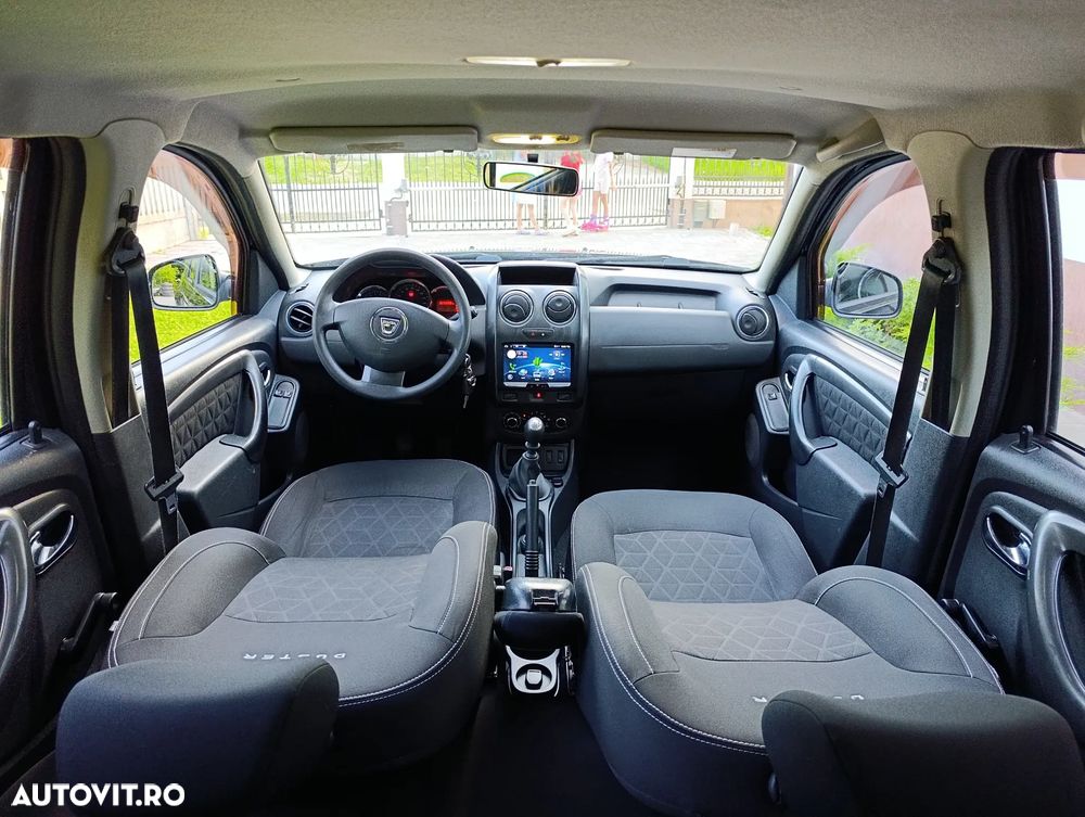Dacia Duster 1.5 dCi 4x2 Laureate - 6