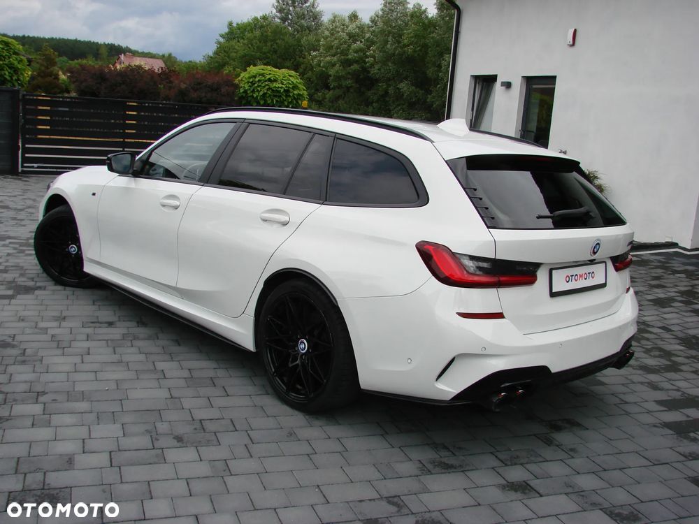 BMW Seria 3 - 12