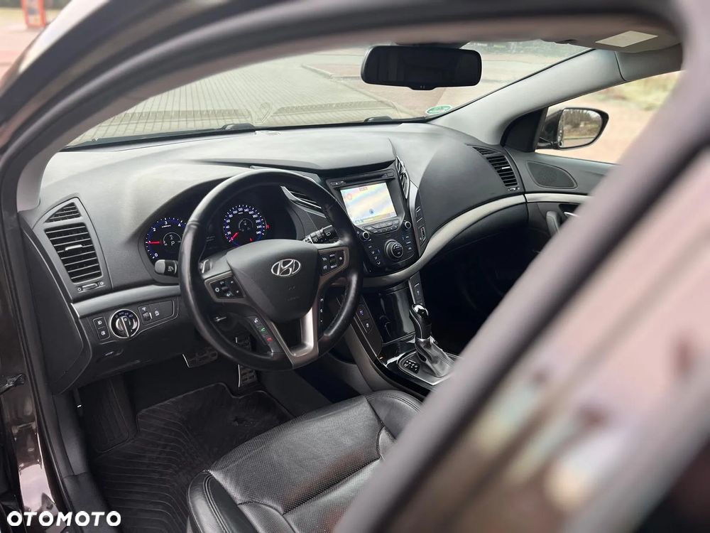 Hyundai i40 Kombi 1.7 CRDi DCT Trend - 9