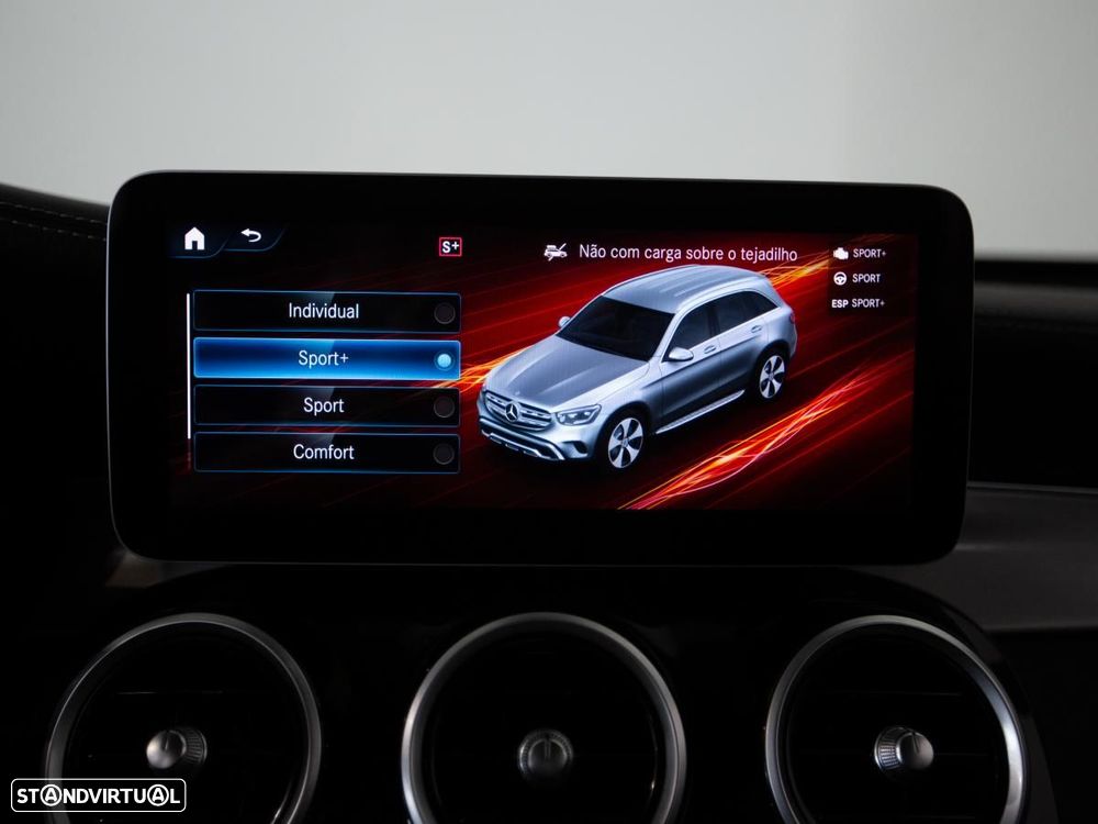 Mercedes-Benz GLC 300 d 4Matic 9G-TRONIC AMG Line - 35