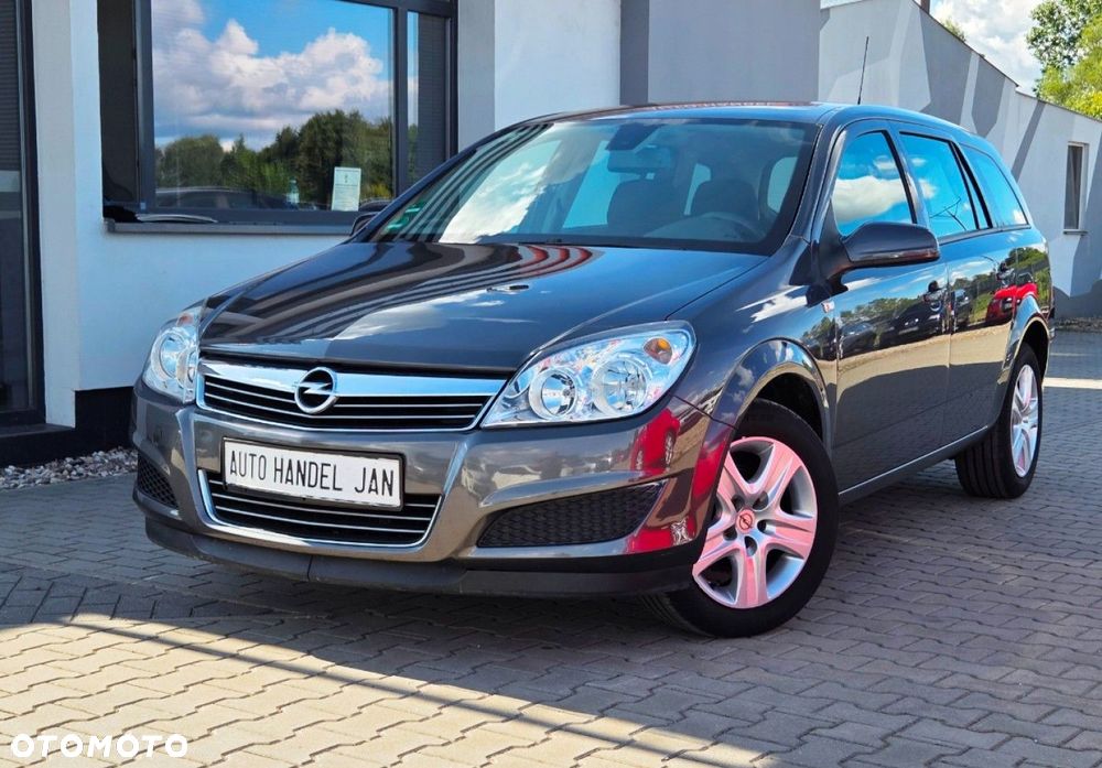 Opel Astra - 1