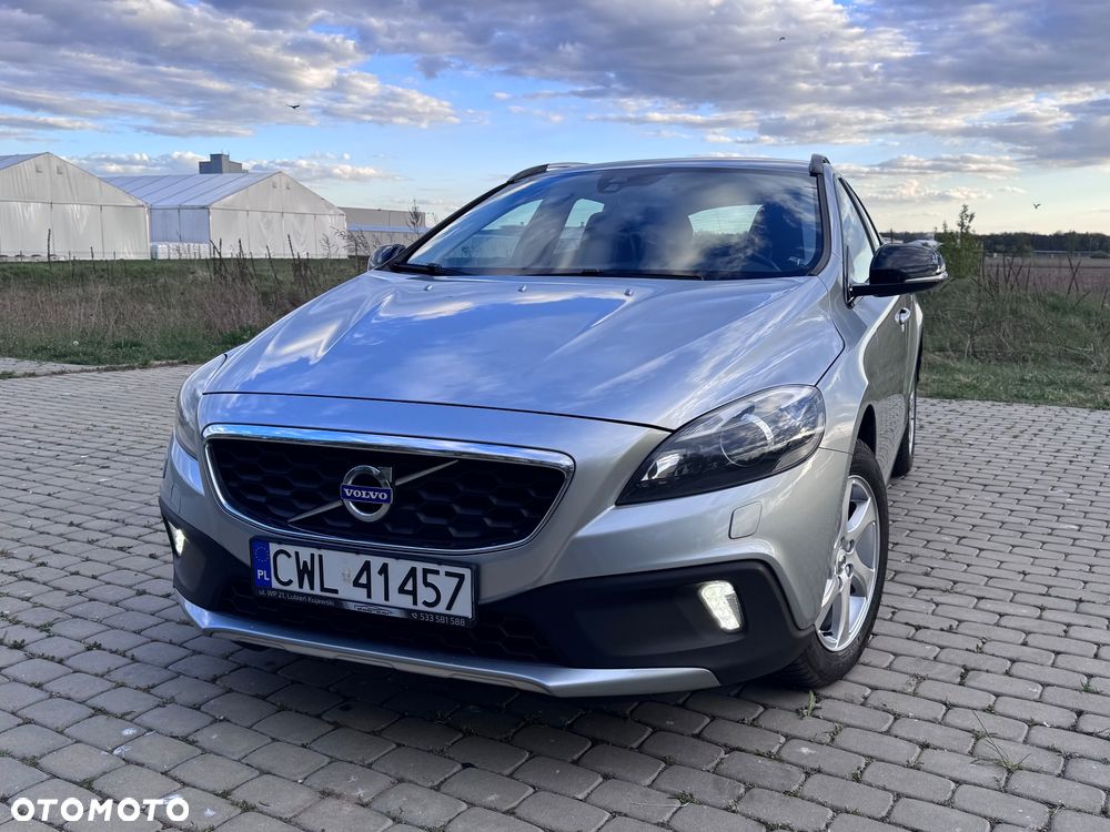 Volvo V40 D3 Inscription - 9