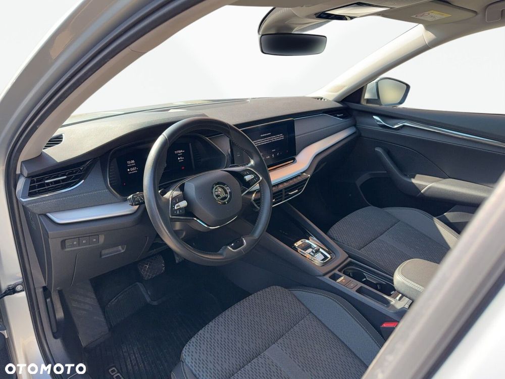 Skoda Octavia 2.0 TSI 4x4 Style DSG - 10