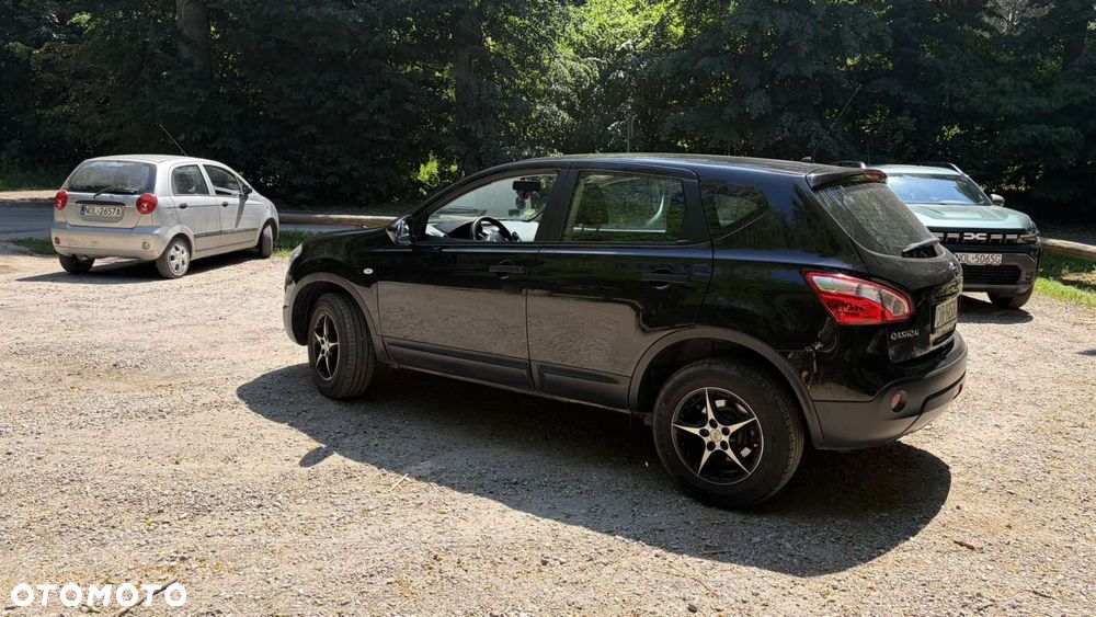 Nissan Qashqai 1.5 dCi Visia - 4
