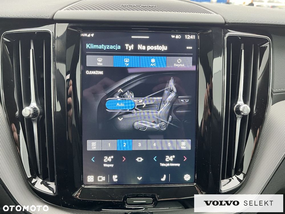 Volvo XC 60 - 24
