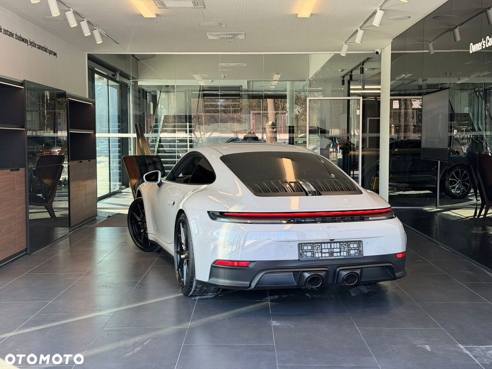 Porsche 911 - 4