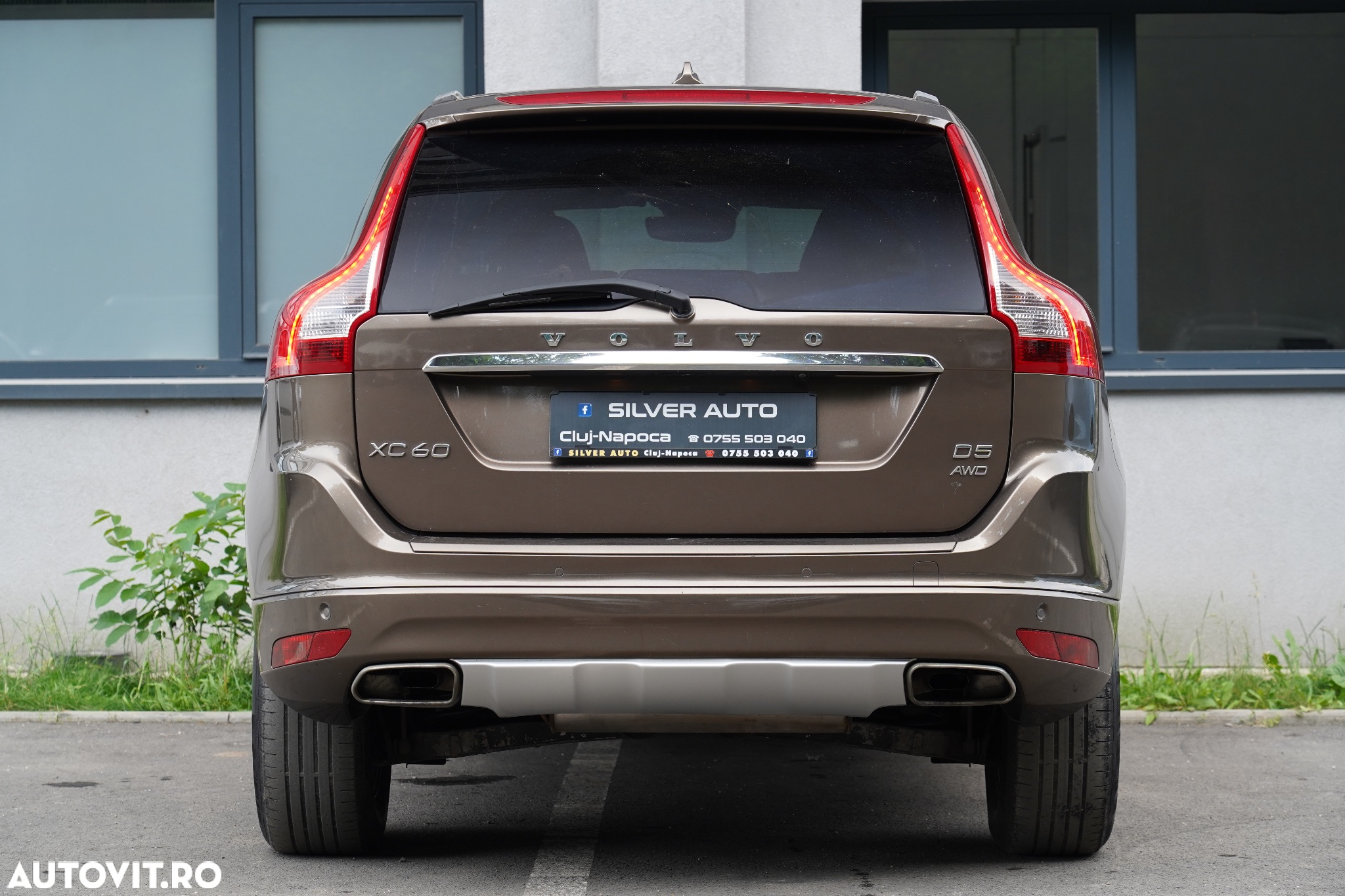 Volvo XC 60 D5 AWD Aut. Summum - 19