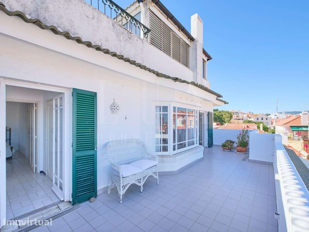APARTAMENTO T2 COM VISTA MAR E GARAGEM NO CENTRO DE CASCAIS - Grande imagem: 3/60
