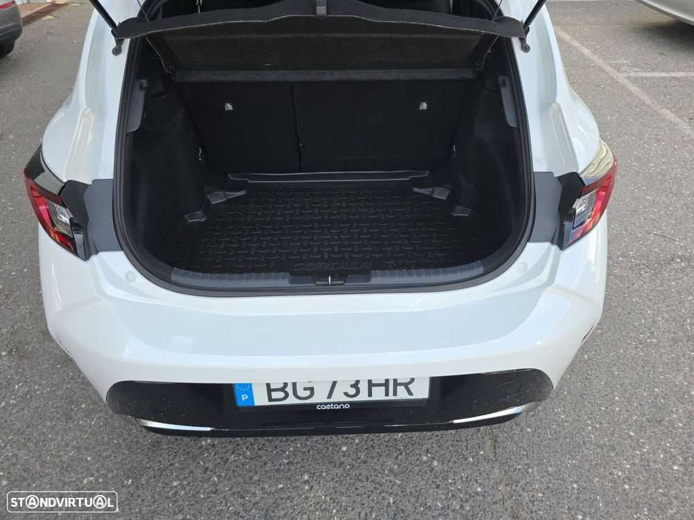 Toyota Corolla 1.8 Hybrid Comfort Plus - 26