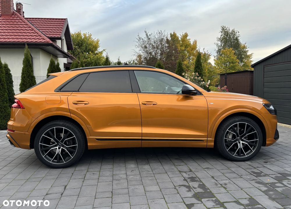 Audi Q8 - 14