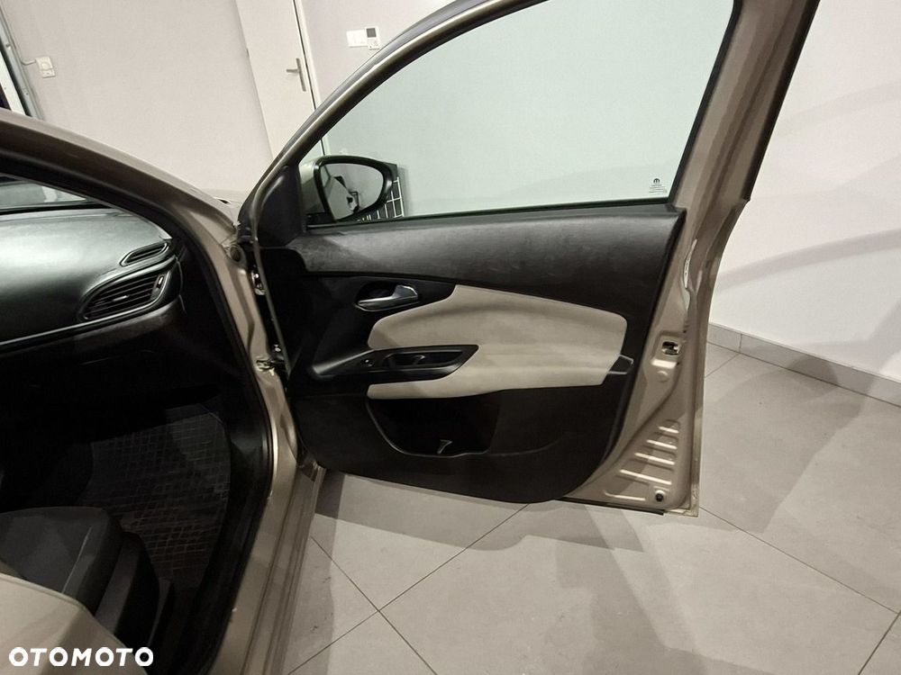 Fiat Tipo 1.4 T-Jet 16v Lounge - 14