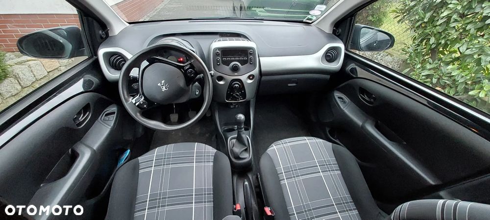 Peugeot 108 - 15