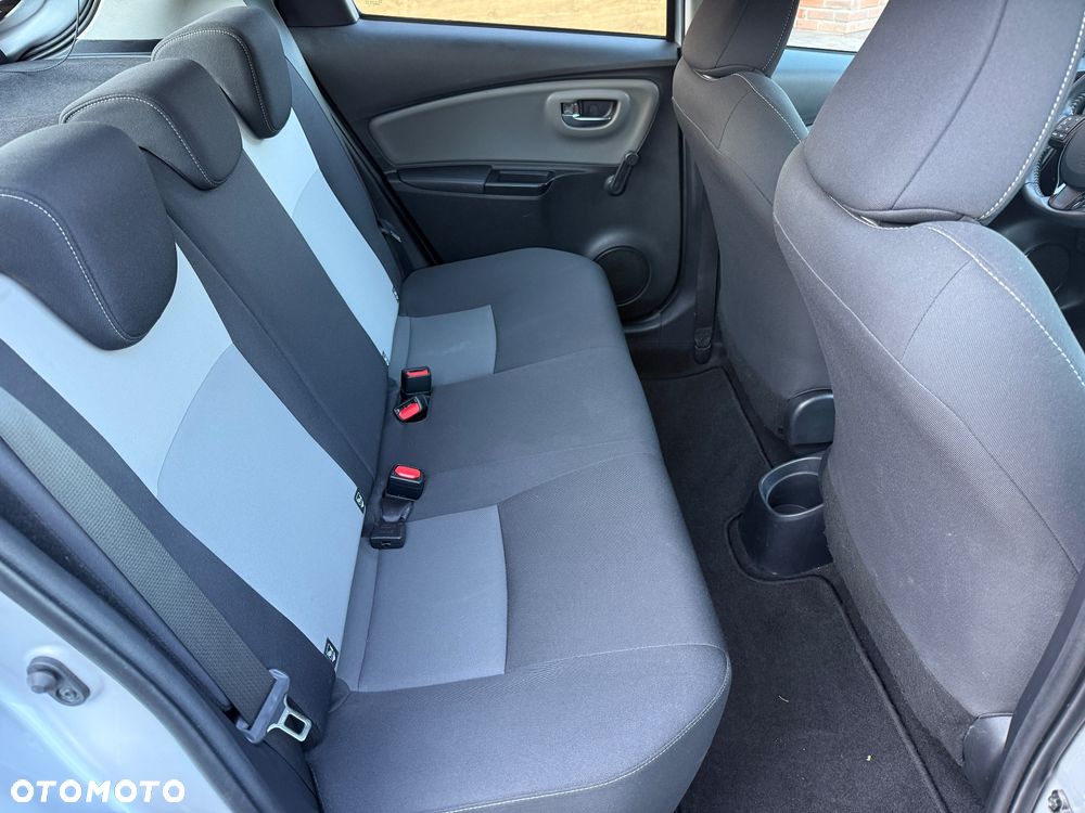 Toyota Yaris 1.5 Premium CVT - 14