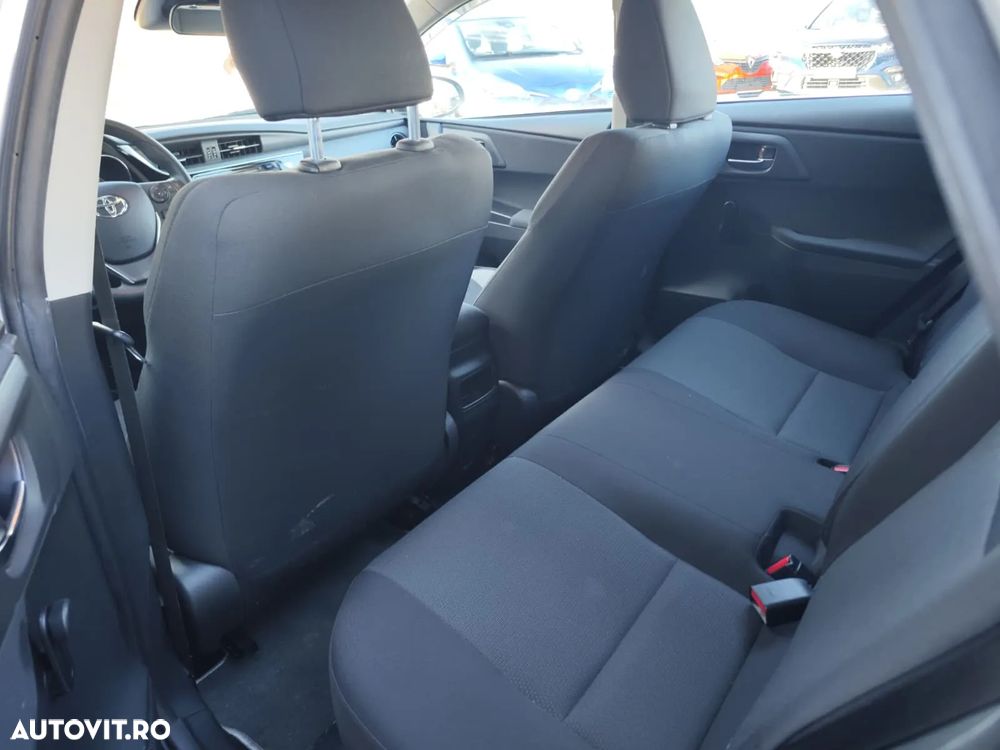 Toyota Auris 1.8 L VVT-i Hybrid Luna - 11