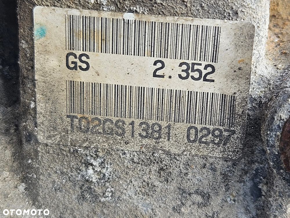 Mitsubishi  ASX Outlander II  1.8 2.0 DiD Di-D 2.0D  dyfer most tył  2.352 - 8