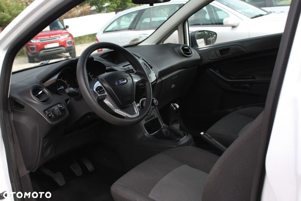 Ford Fiesta 1.25 Trend Edition - 6