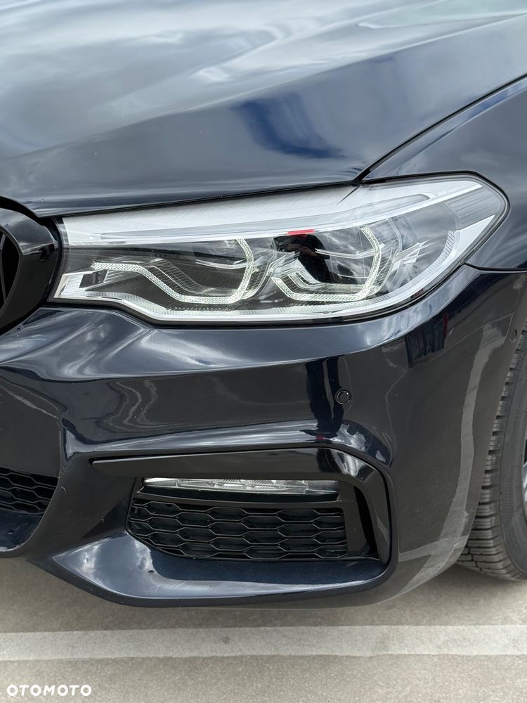 BMW Seria 5 520d M Sport Edition - 4
