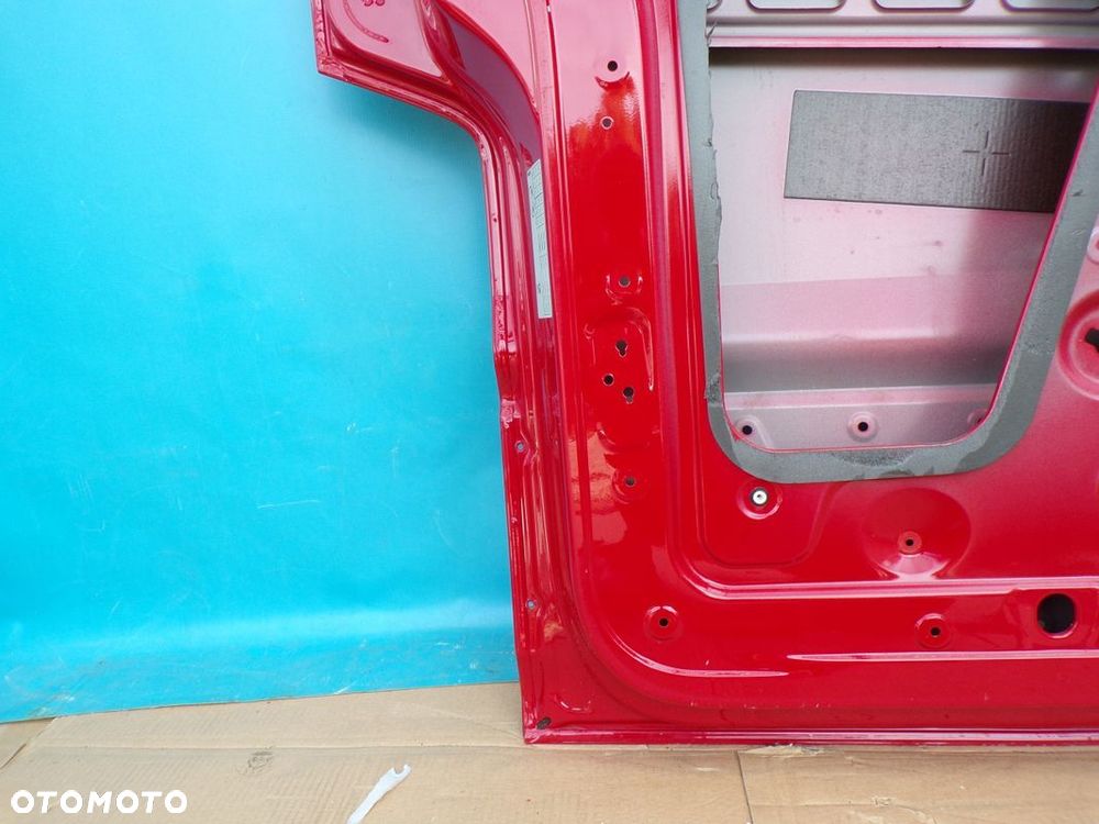 VW CRAFTER 2017- drzwi przednie LEWE CZERWONE - 12