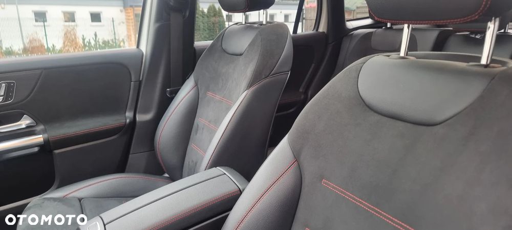 Mercedes-Benz GLA 250 4Matic 8G-DCT AMG Line Advanced Plus - 38