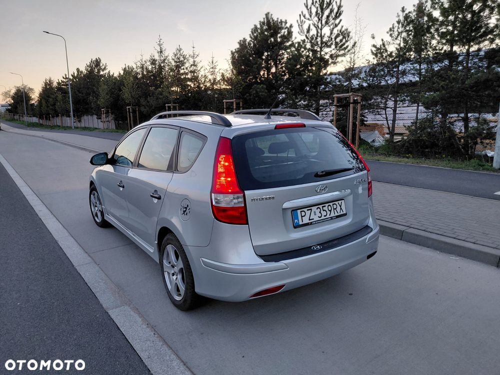 Hyundai i30 i30cw 1.4 Comfort - 4