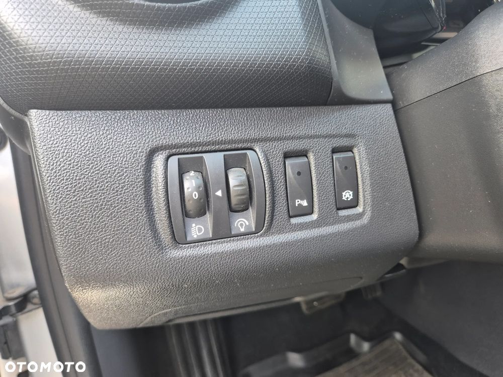 Renault Clio 1.2 Enegry TCe Limited EDC - 37