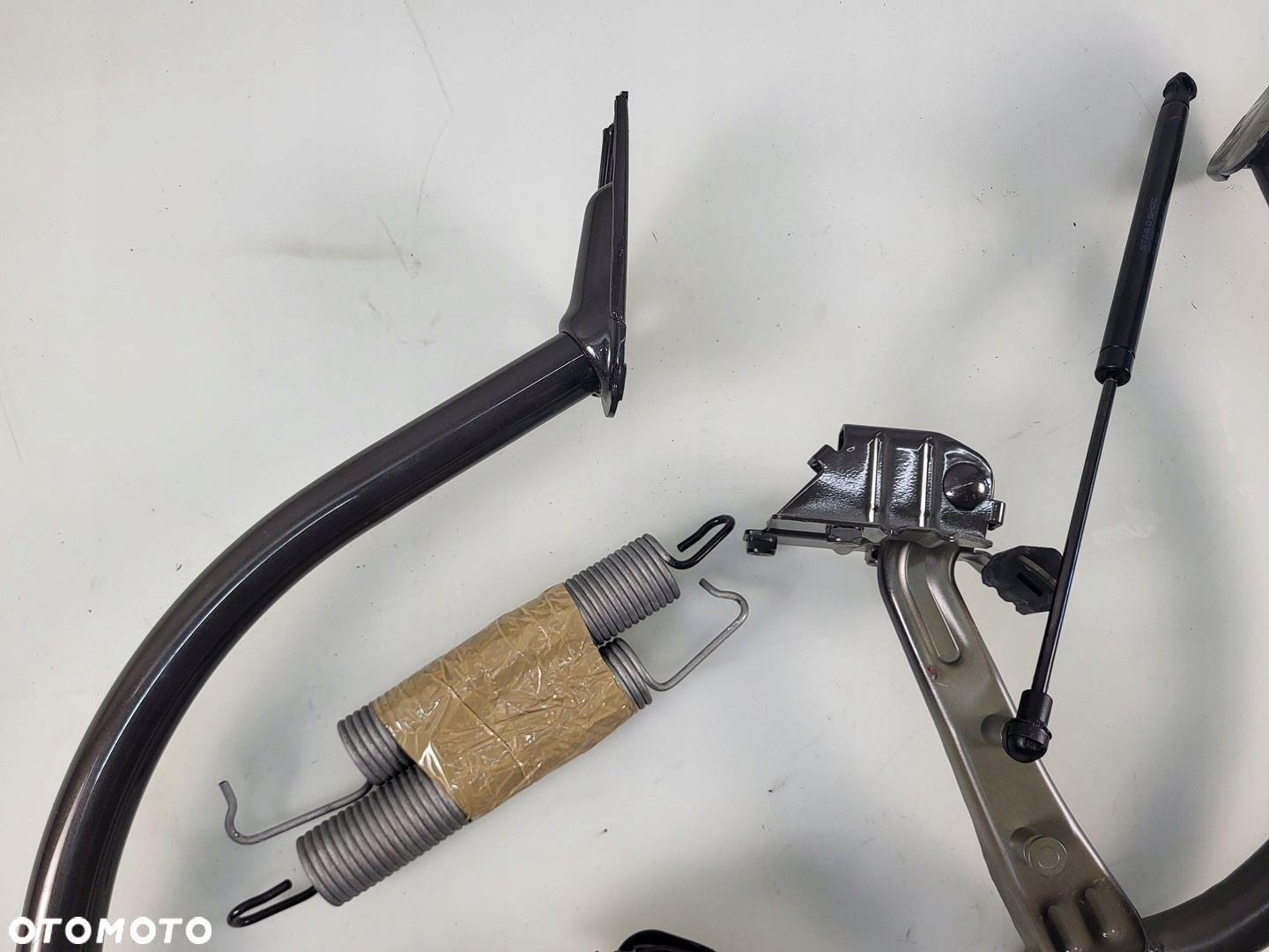 VW PASSAT CC B7 LIFT ZAWIASY KLAPY BAGAŻNIKA KOMPLET LB8R - 3
