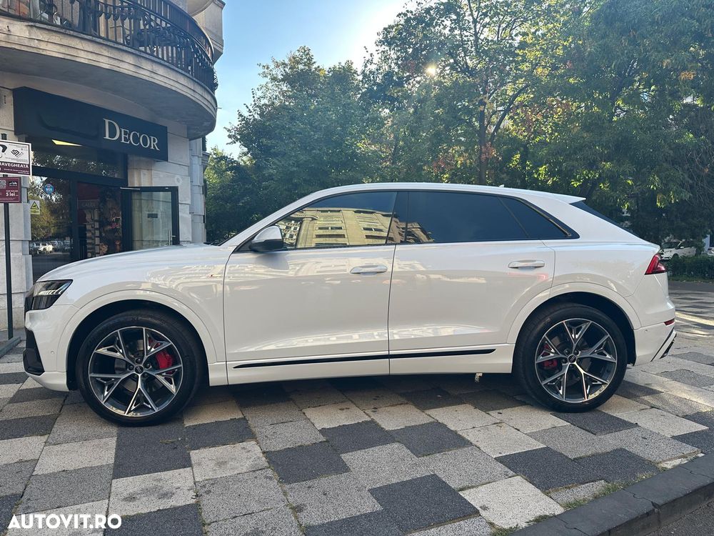 Audi Q8 - 6