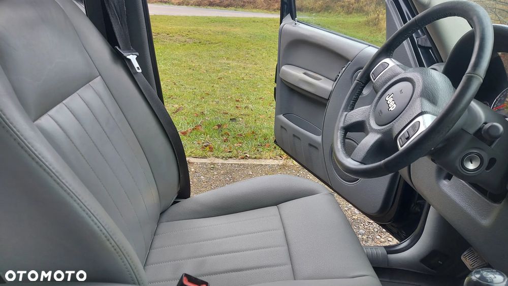 Jeep Cherokee 2.8 CRD Limited - 11