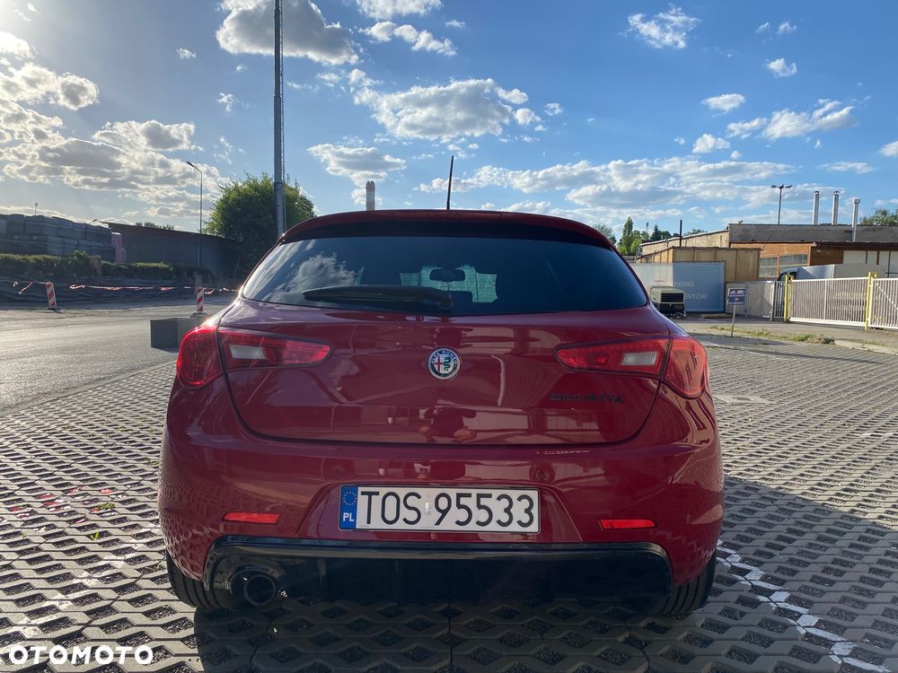 Alfa Romeo Giulietta 1.6 JTDM 16V Lusso - 6