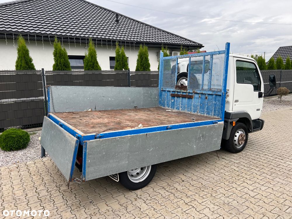 Nissan Cabstar - 5