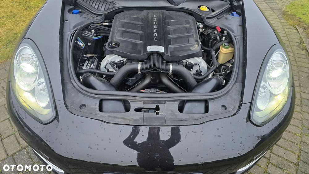 Porsche Panamera 4S Executive PDK - 21
