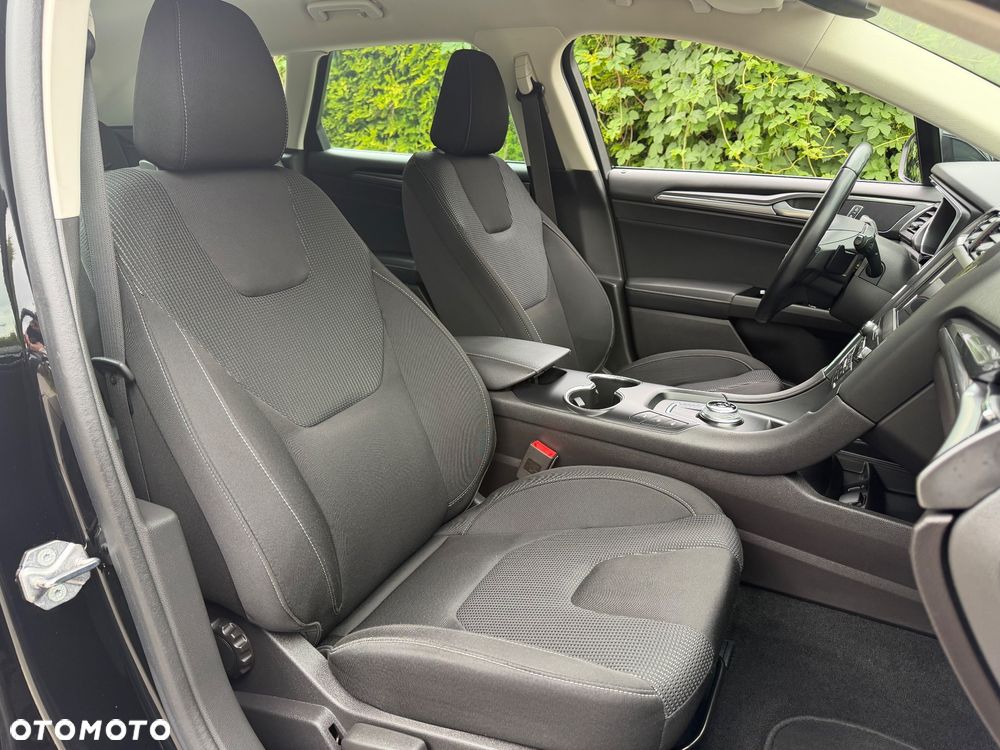 Ford Mondeo 2.0 EcoBlue Titanium - 33