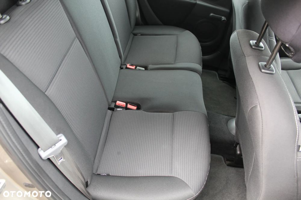Renault Clio 1.2 16V TCE Alize - 19