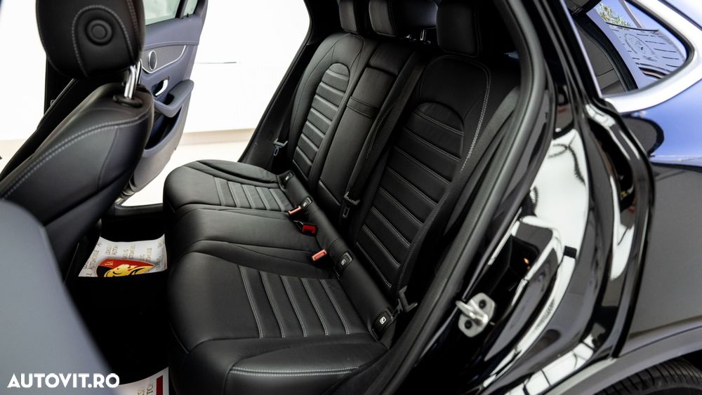 Mercedes-Benz GLC Coupe 300 de 4Matic 9G-TRONIC - 15