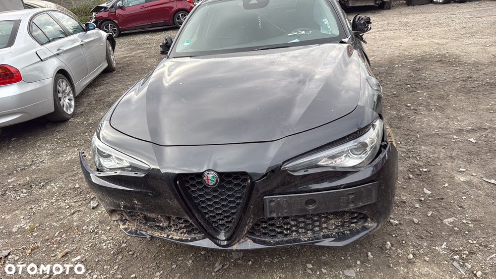 Alfa Romeo Giulia 2.0 Turbo - 3