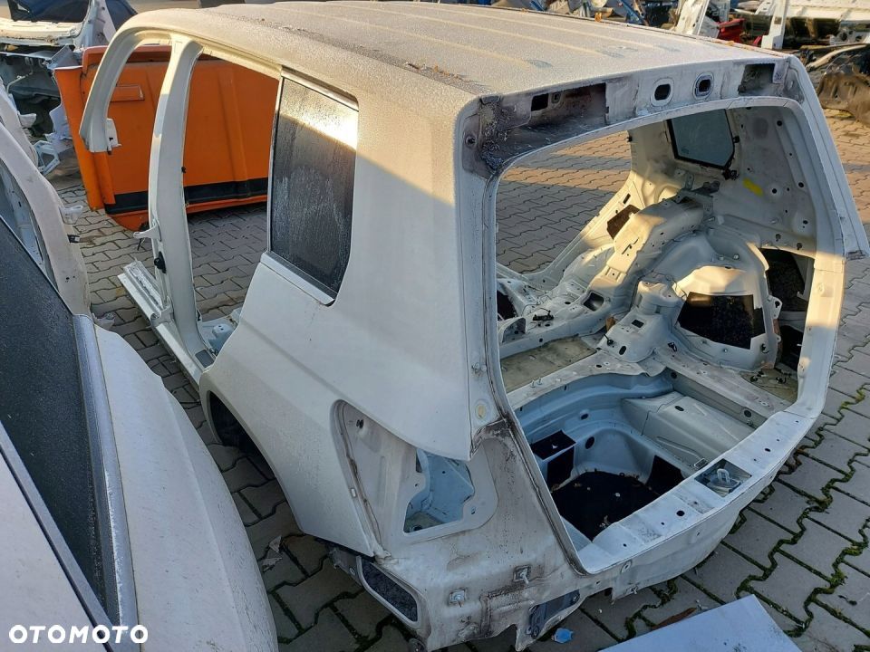 MERCEDES GLK X204 ĆWIARTKA TYŁ DACH WANNA - 4