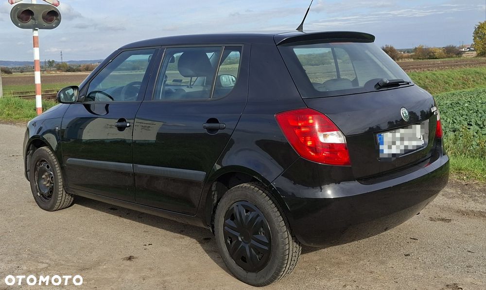 Skoda Fabia - 8